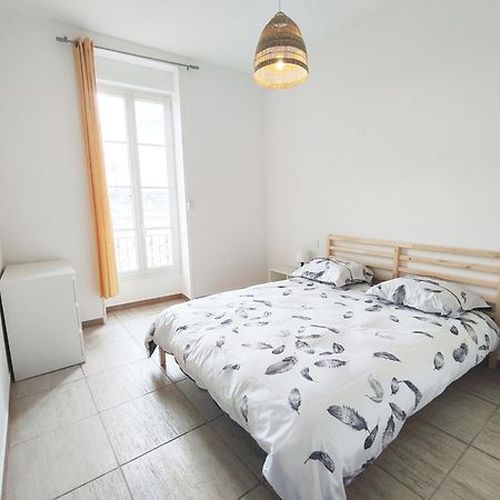 Bel Appartement Centre De Нім Екстер'єр фото